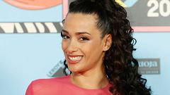 Chanel y Rosalía reinan en Los40 Music Awards y coinciden con estos 'looks' en la alfombra roja