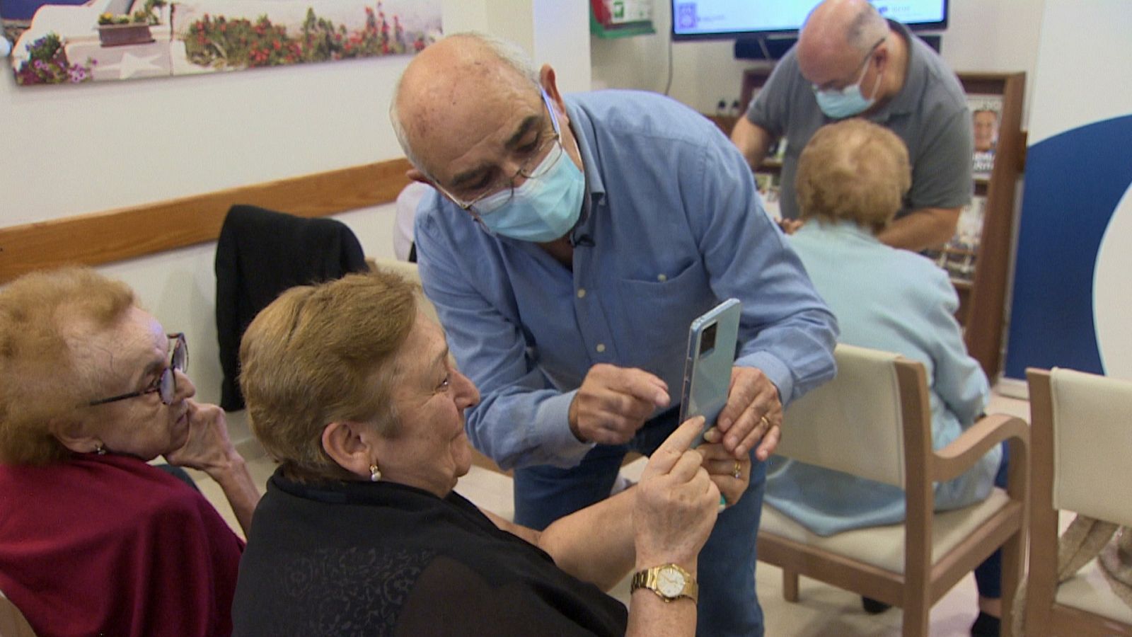 Taller tecnología ancianos 04