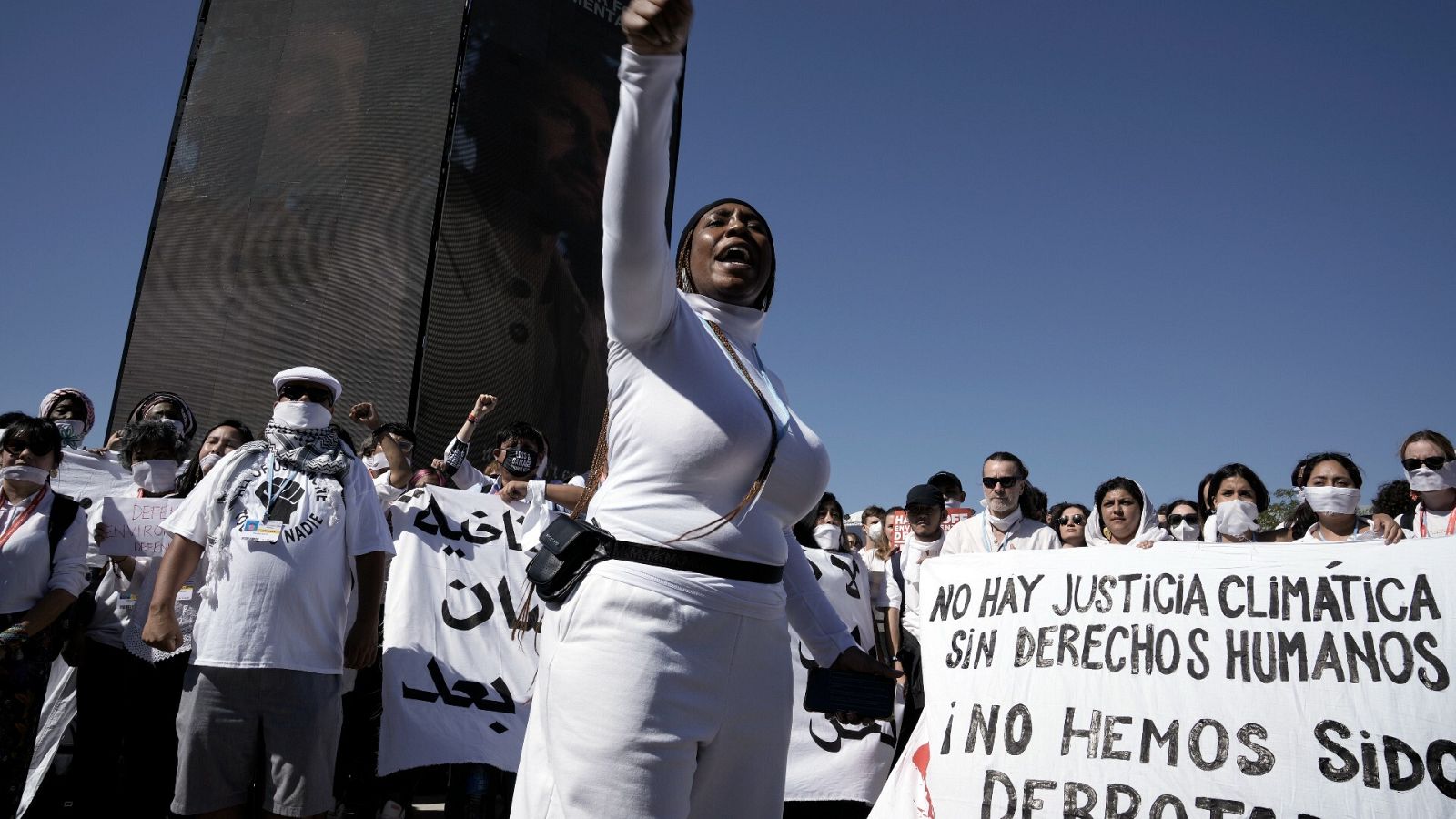 Manifestación a favor de los derechos humanos durante la cumbre del clima en Sharm el Sheij