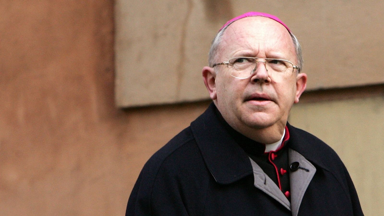 El Vaticano abre una investigación al cardenal francés Ricard por abuso a una menor