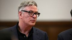 Alec Baldwin demanda a parte del equipo de 'Rust' por la muerte accidental de su directora de fotografía
