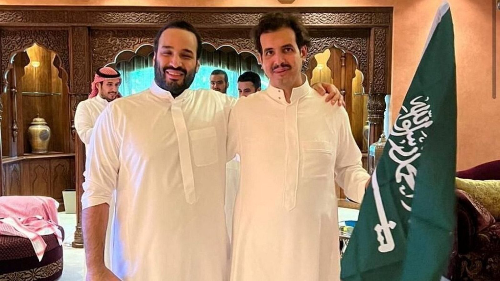 Arabia Saudí: los príncipes saudíes celebran la victoria de su selección ante Argentina