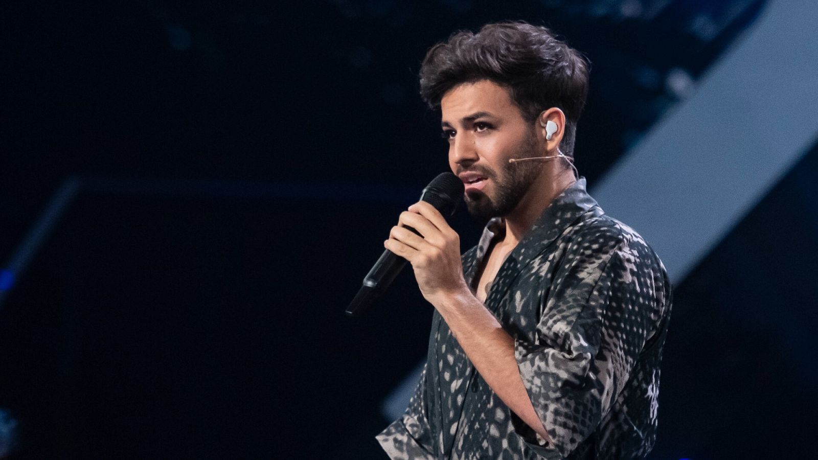 El kimono de Agoney en Dúos increíbles