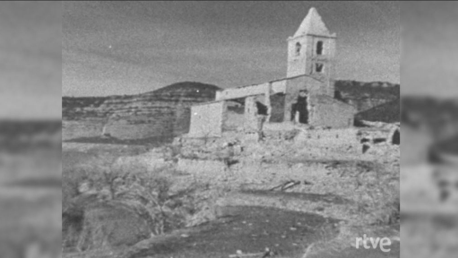 Poble de Sant Romà de Sau al descobert, el 1973