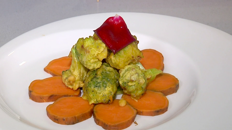 Receta de tempura de brcoli al curry de Sergio Fernndez