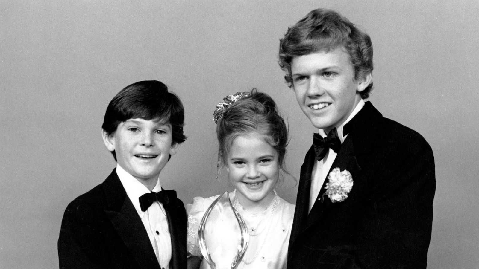 Henry Thomas, Drew Barrymore y Robert MacNaughton