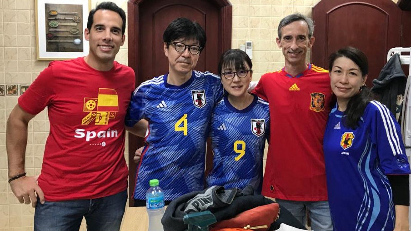 FAMILIA ESPAÑA JAPÓN