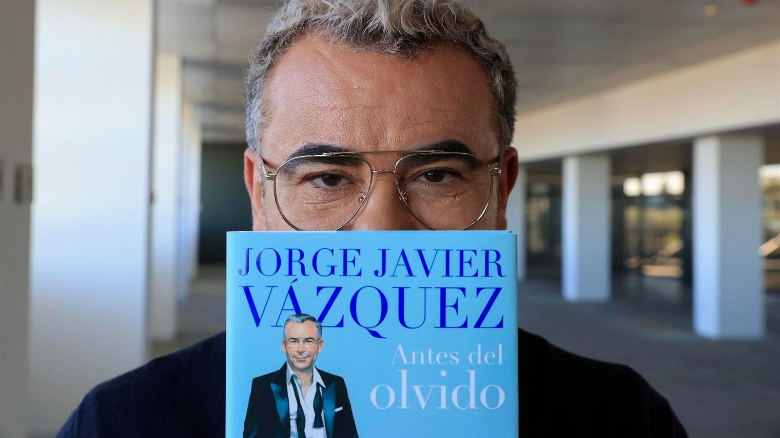 Jorge Javier Vázquez presenta 'Antes del olvido'