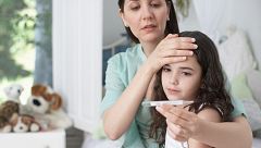 Claves de la Ley de Familias: permiso de cinco días para cuidar a familiares y más ayudas por hijos menores