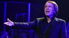 Raphael, a sus casi 80 años, canta victoria en Madrid