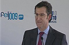 Núñez Feijóo agradece a Rajoy que se haya 'pateado' Galicia pueblo a pueblo