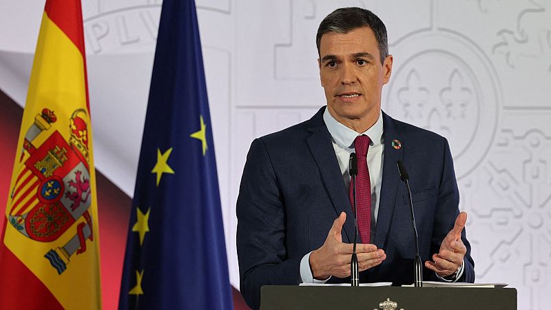 Sánchez suprime el IVA de los alimentos básicos y dará un cheque de 200 euros para familias con rentas bajas
