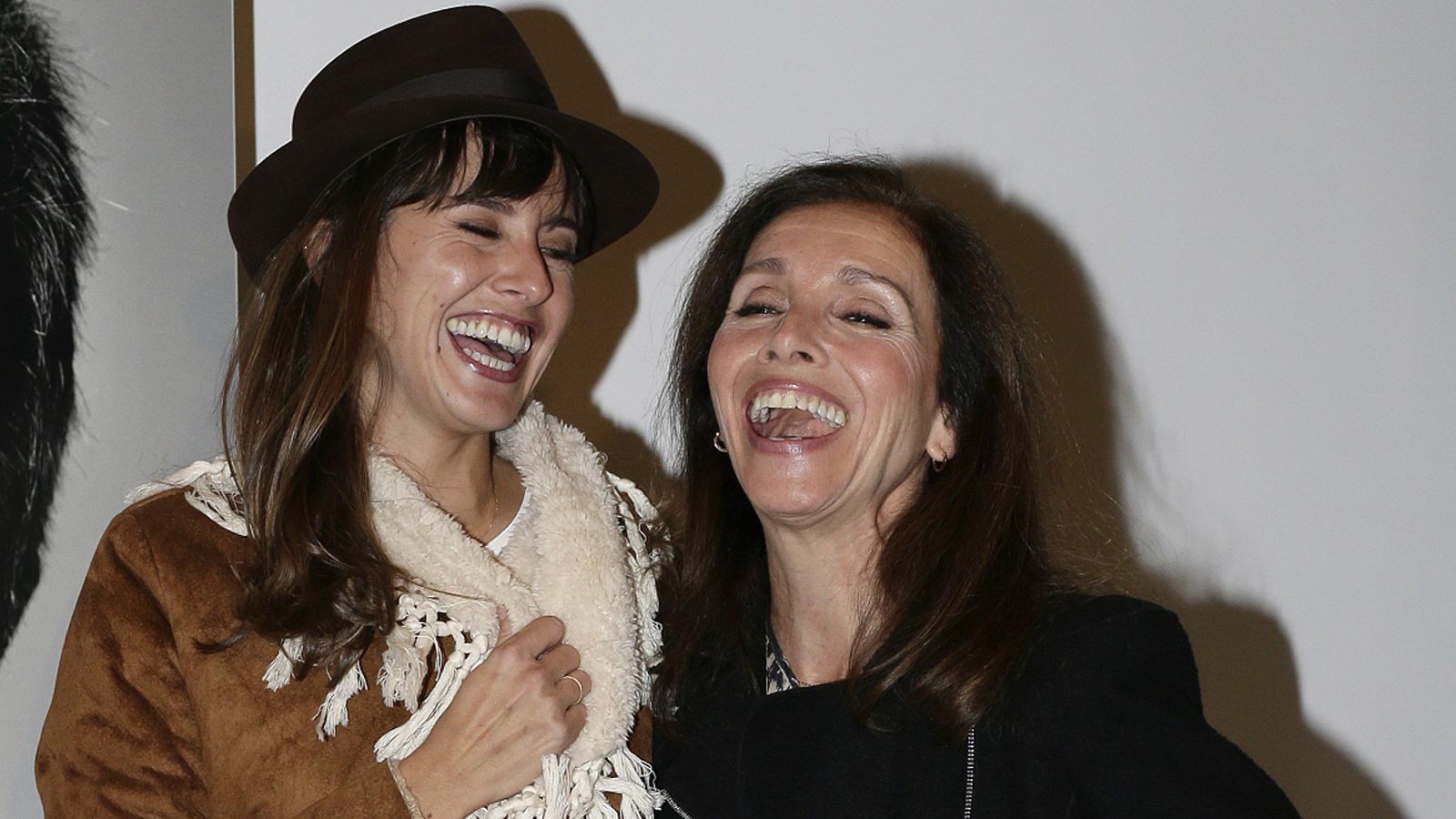 Marina San José ha sido el gancho perfecto para la inocentada de Ana Belén, su madre