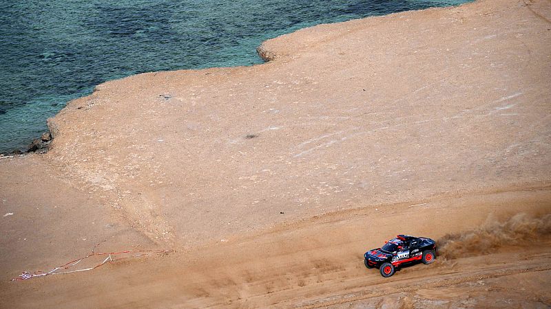 Ekstrom con el Audi y Price con la KTM ganan la etapa pr�logo del Dakar 2023
