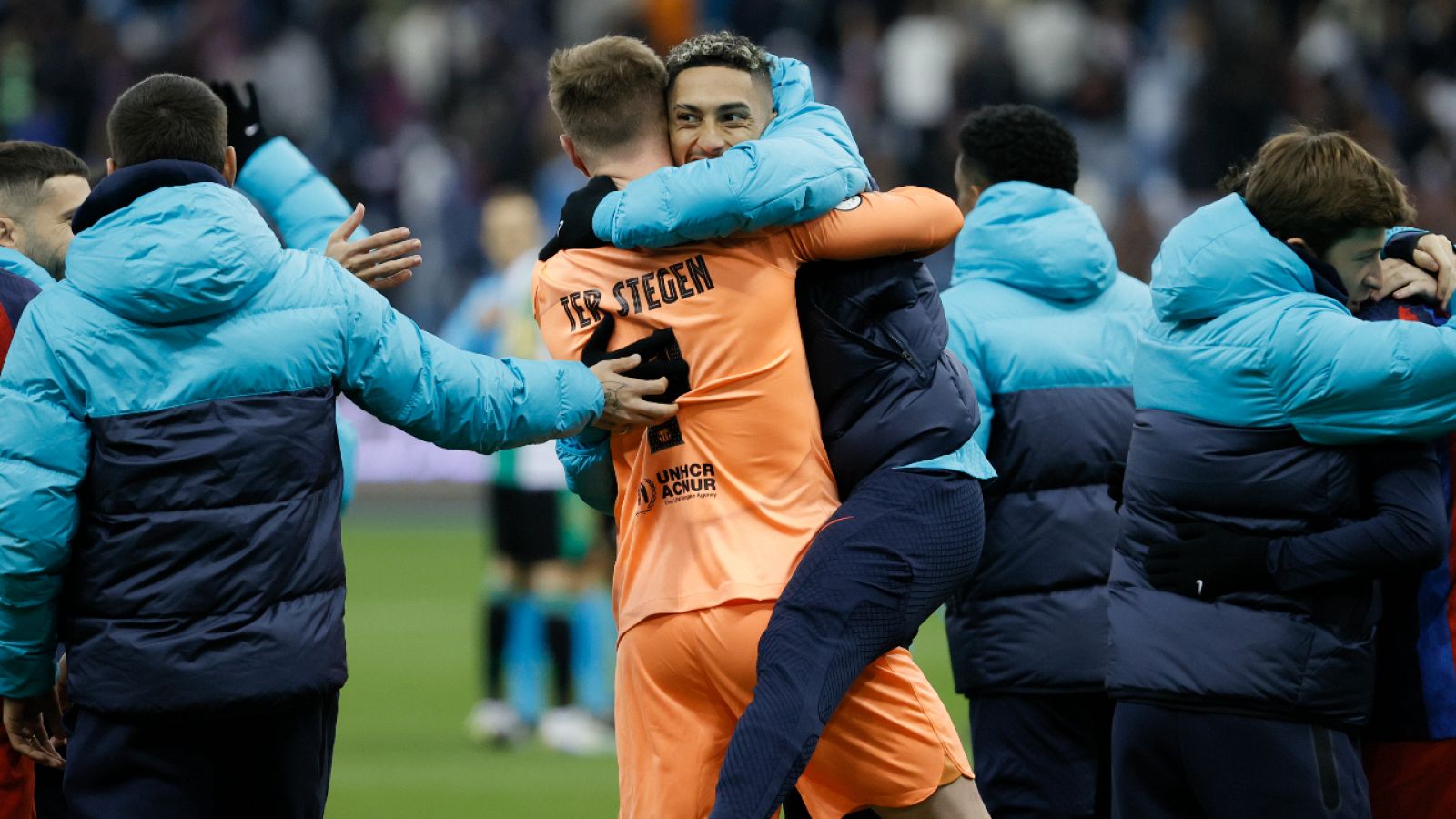 Real Betis - FC Barcelona: Ter Stegen celebra el pase con Raphinha