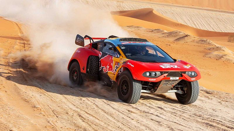 Dakar 2023, resumen de la etapa 11: Loeb no teme al 'Empty Quarter' y se apunta la cuarta victoria consecutiva; Howes vuelve a liderar en motos