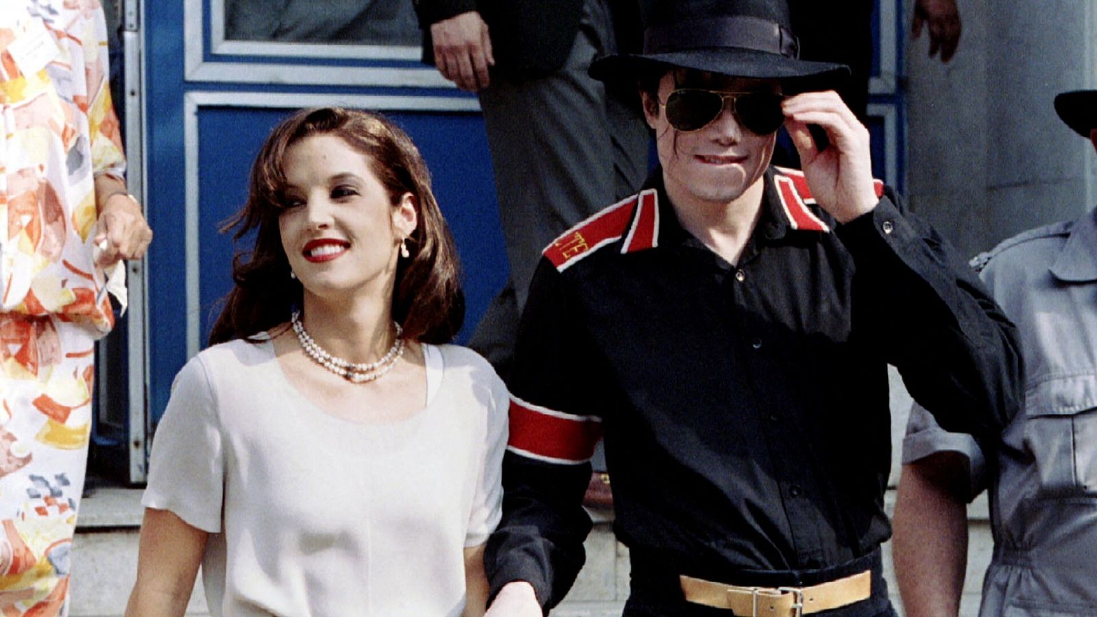 Lisa Marie Presley y Michael Jackson