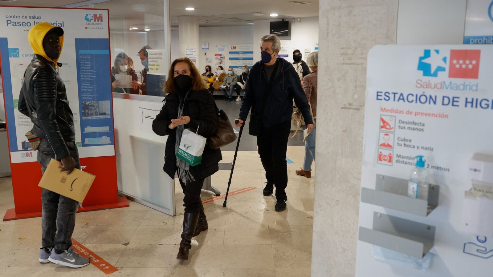 Vista de pacientes en el centro de Salud de Paseo Imperial en Pirámides en Madrid, este noviembre