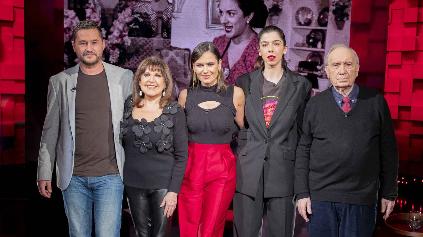 Loles León, Julia de Castro, Israel del Santo y Méndez-Leite, con Elena S. Sánchez