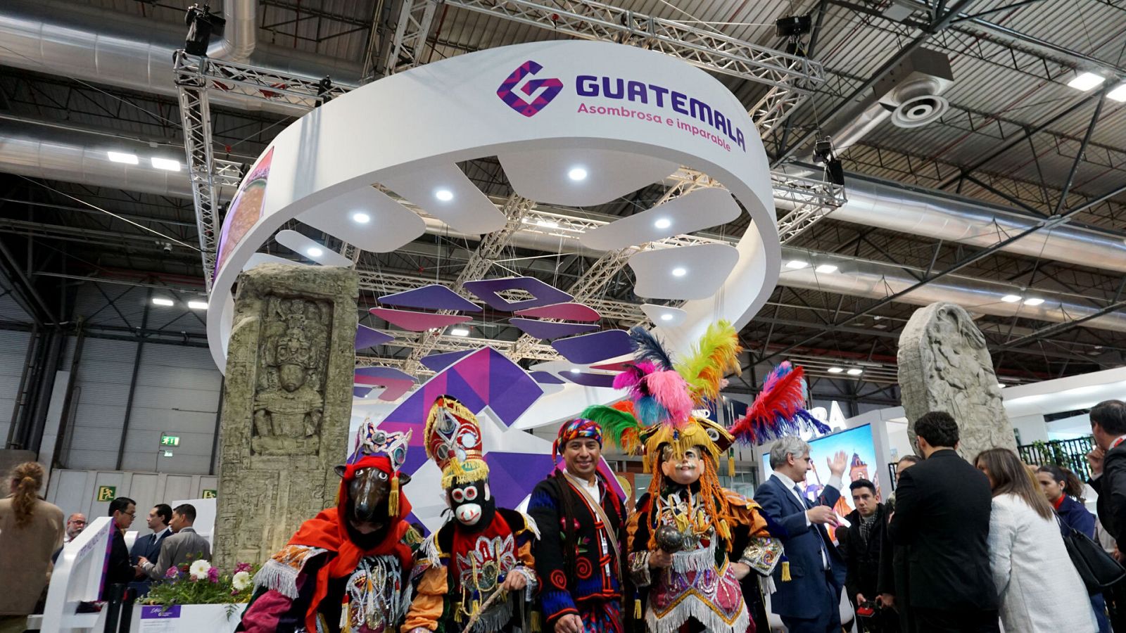 Templos mayas, tradiciones indígenas y Semana Santa: Guatemala llega a Fitur con su apuesta centrada en la cultura