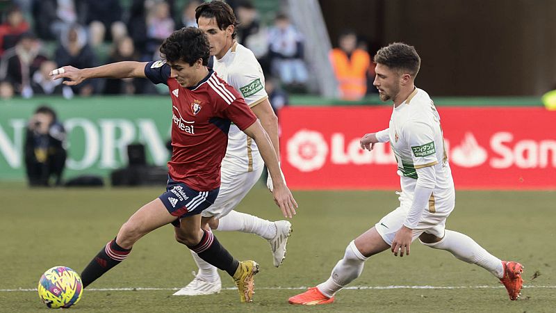 El Elche reacciona y suma un punto ante Osasuna 