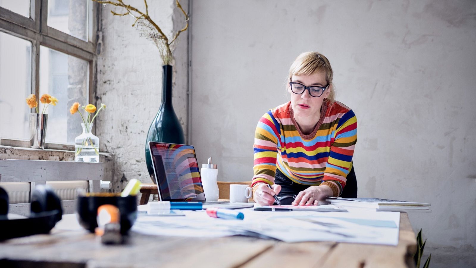 Díaz señala que se han logrado "cifras récord" en regularización de falsos autónomos: más de 40.000 en el último año