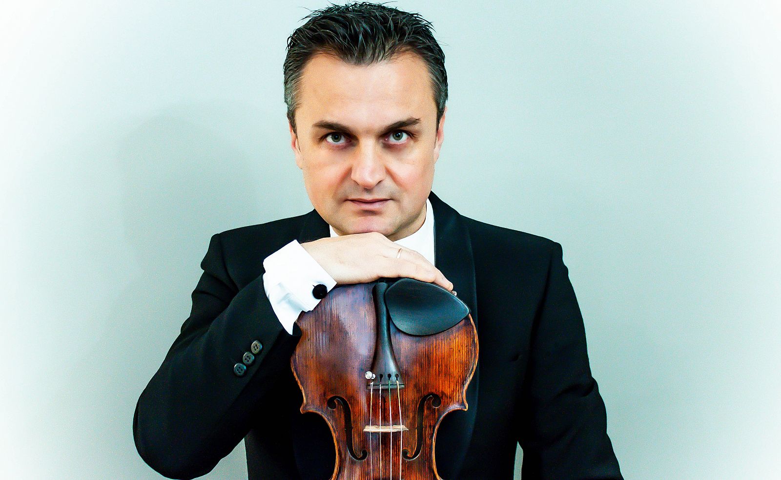 Traspasando fronteras, este viernes en Las noches del Monumental con Marian Moraru Group