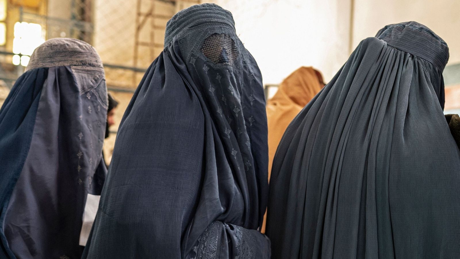 Las mujeres afganas, prisioneras en su propio país