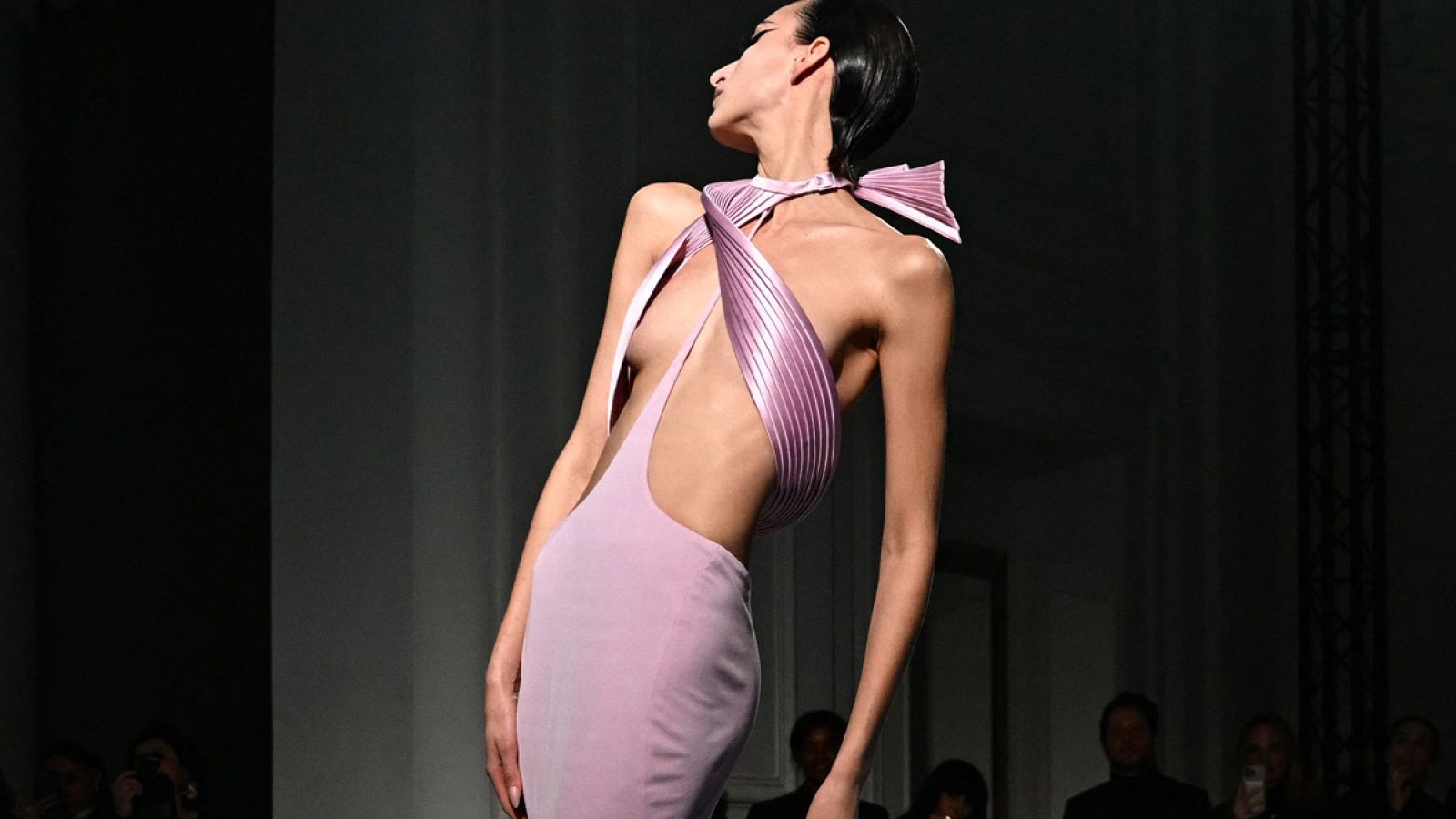 Jean Paul Gautier se mira en el espejo de Haider Ackermann: ¿moda o una carta de amor?