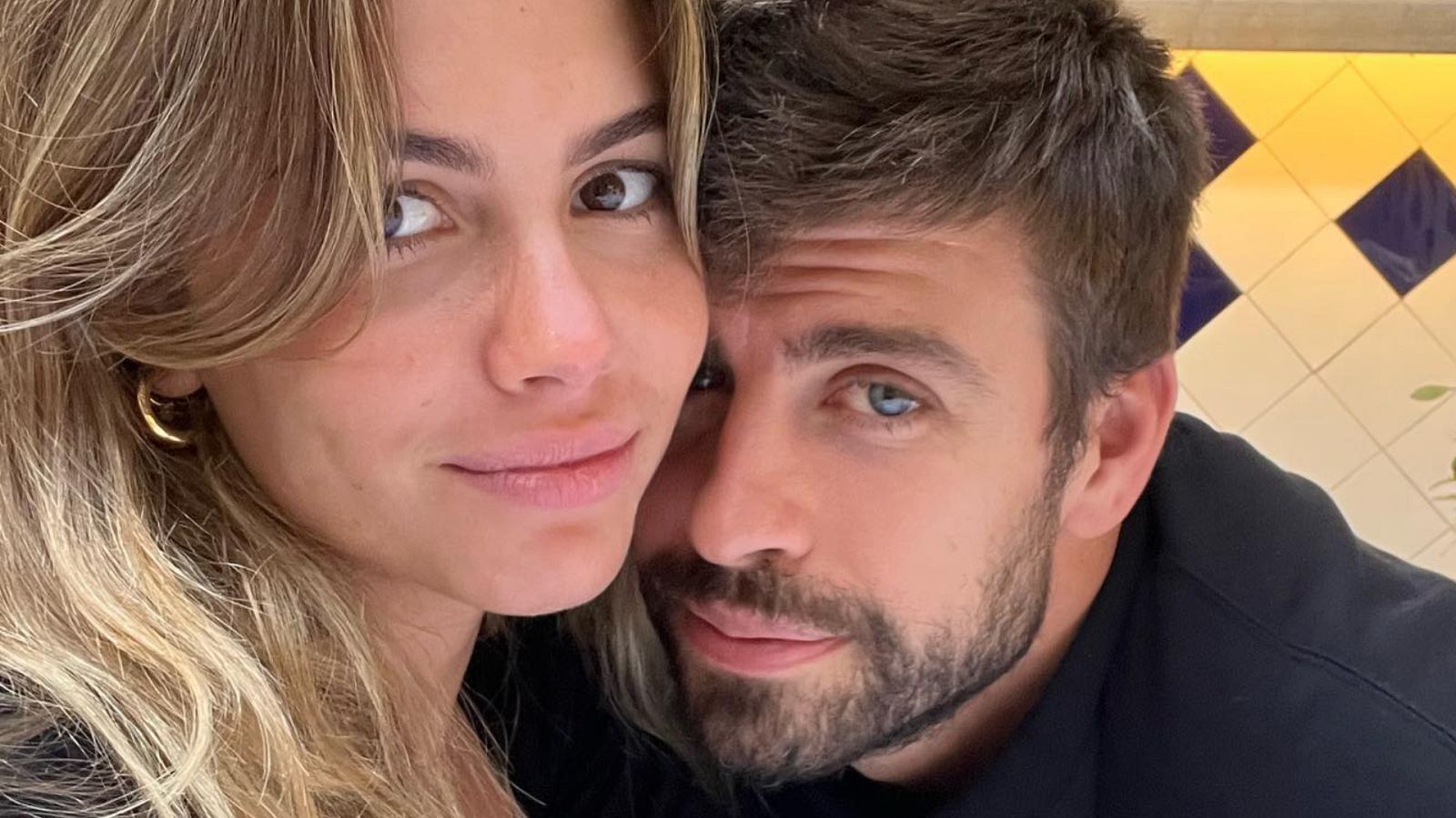 La primera foto de Gerard Piqué y Clara Chía
