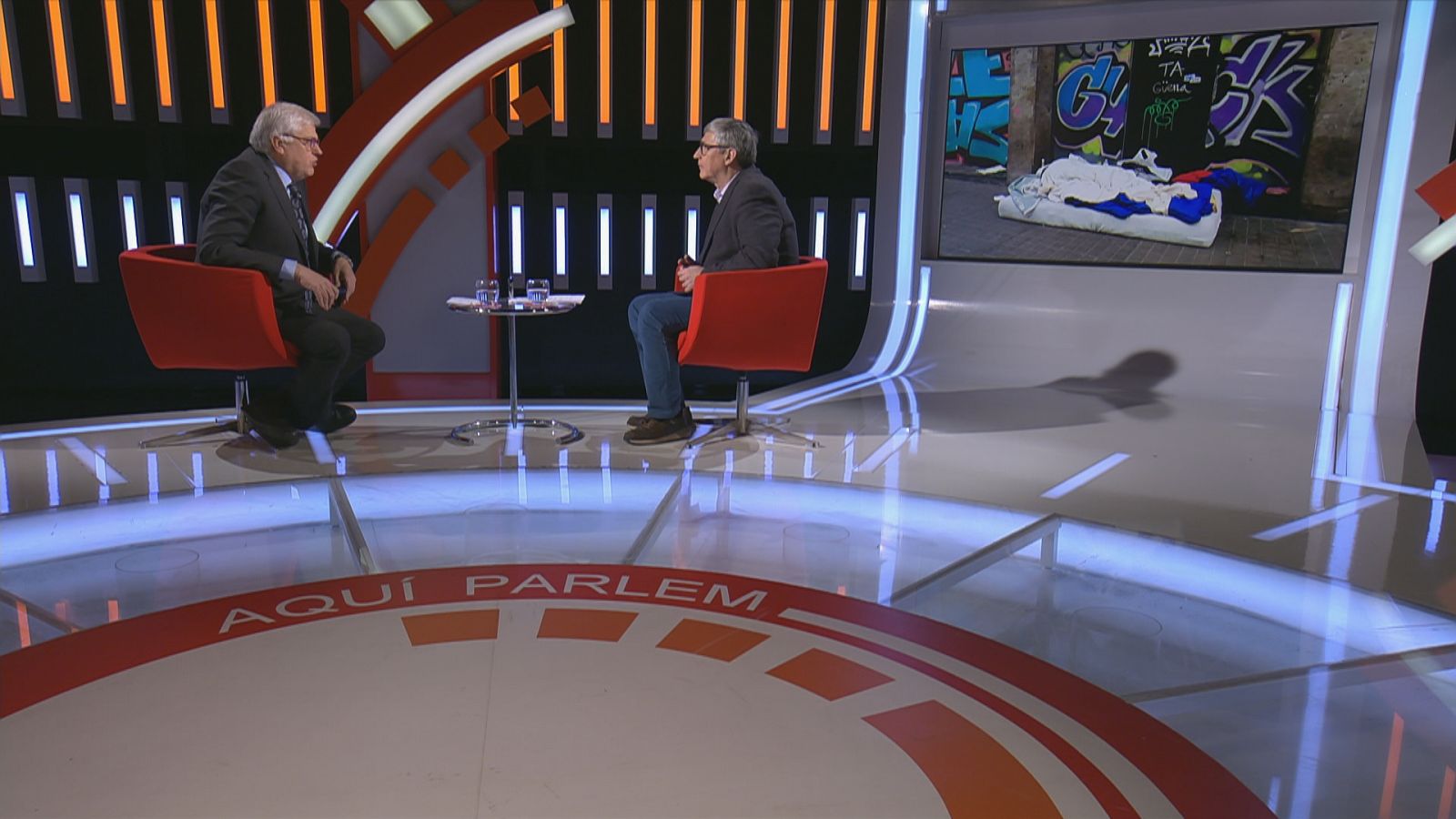 Lluís Falgàs entrevista Salvador Busquets a 'Aquí parlem'