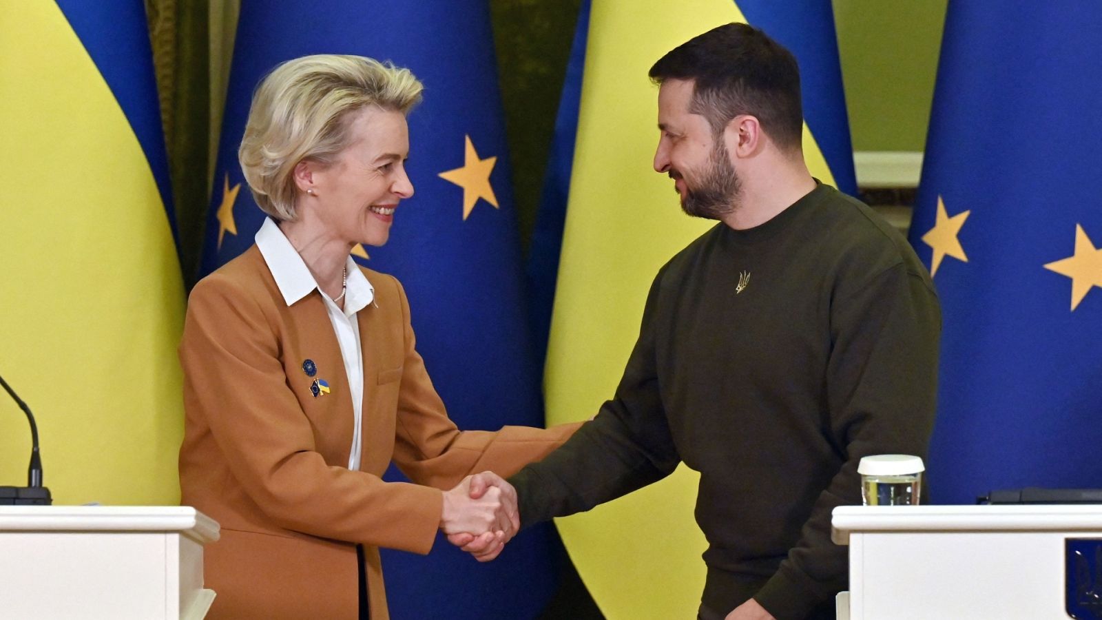 Von der Leyen visita Kiev y promete a Zelenski más sanciones contra Rusia