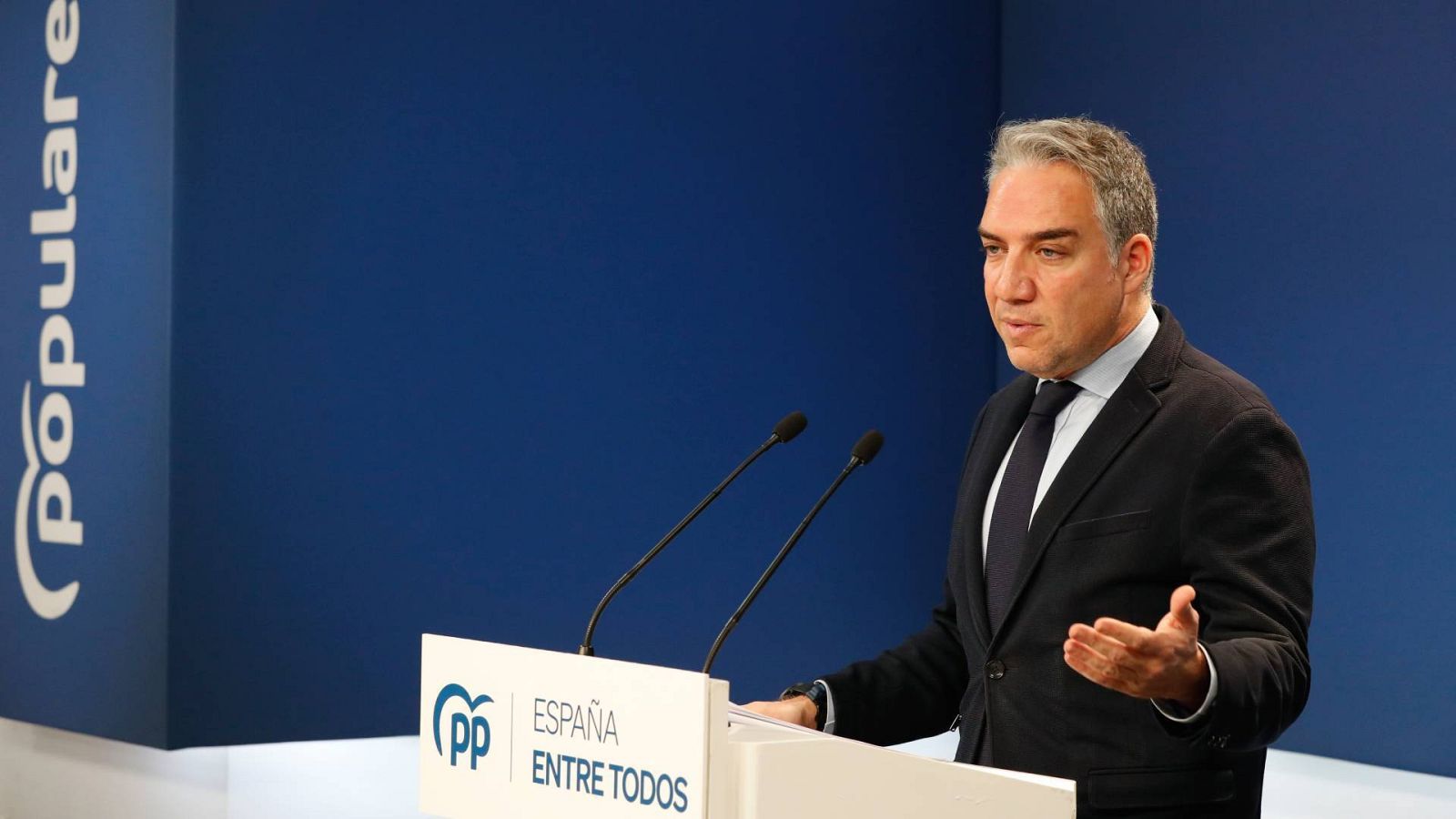 El coordinador general del PP y director de Campaña, Elías Bendodo