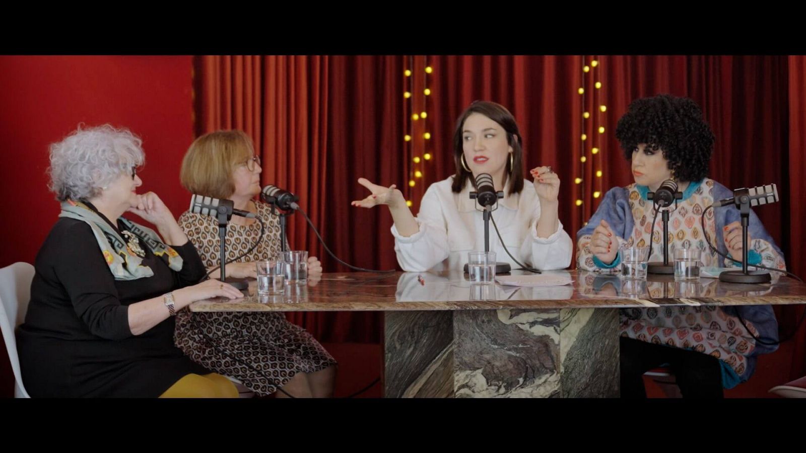 Montse Rusinés, Mercè Laborda, Raquel Riba i La Terremoto