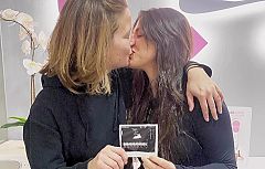 María Casado desvela el sexo y el nombre del bebé que espera junto a su novia Martina