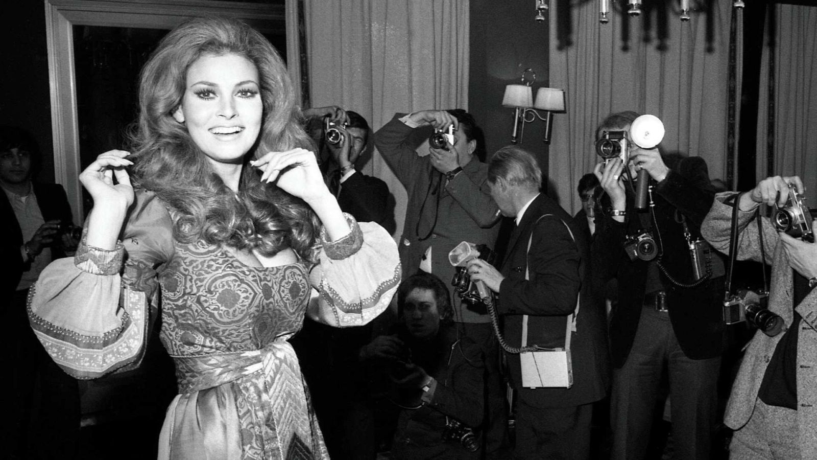 La actriz Raquel Welch.