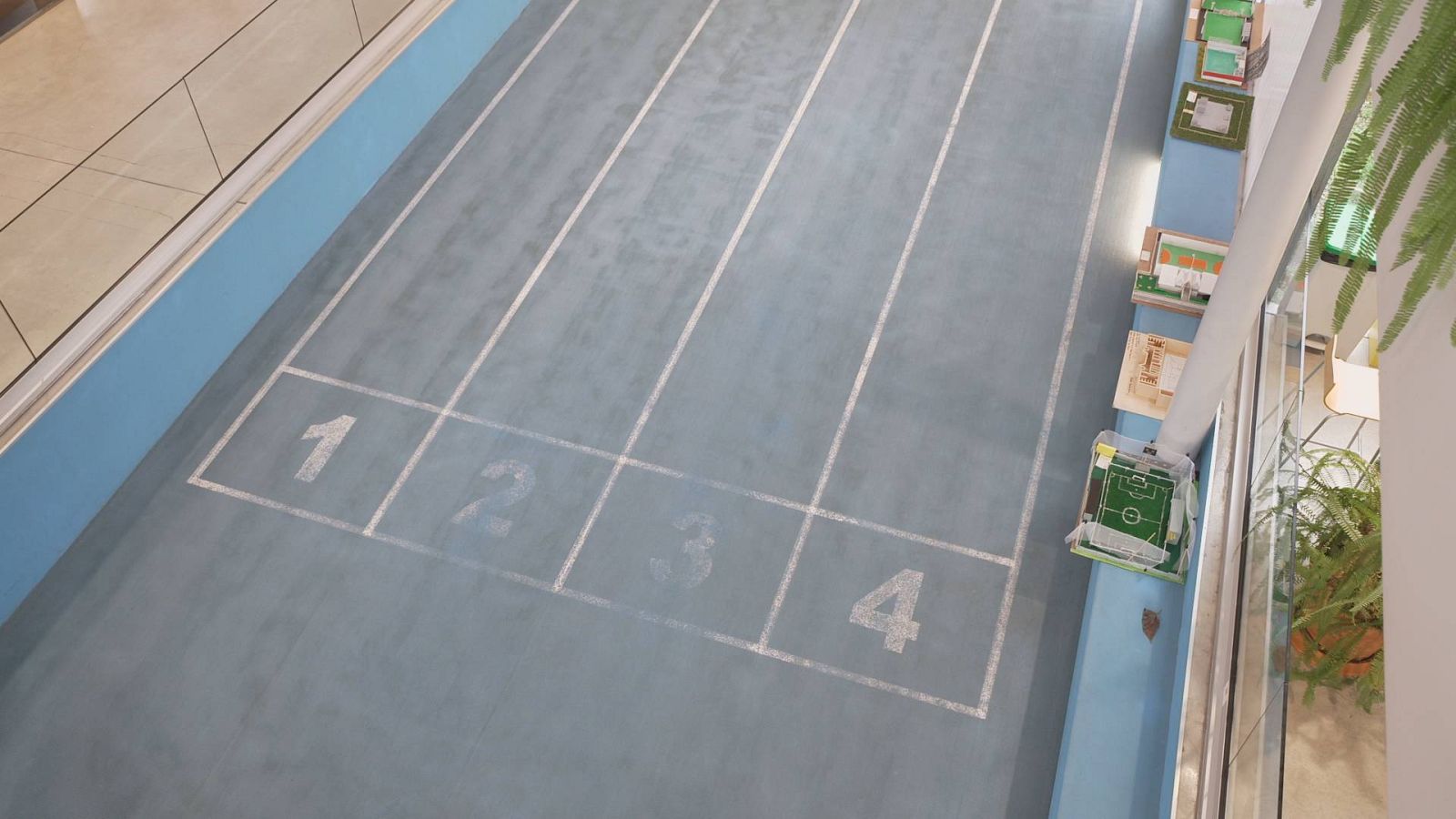 Pista atletismo vacía