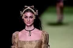 Madrid Fashion Week | Teresa Helbig: así se hace un buen desfile, y una buena colección