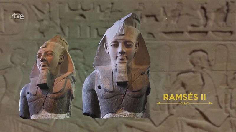 L�deres construidos a base de propaganda. Desde el antiguo Egipto a la Turqu�a del s. XX