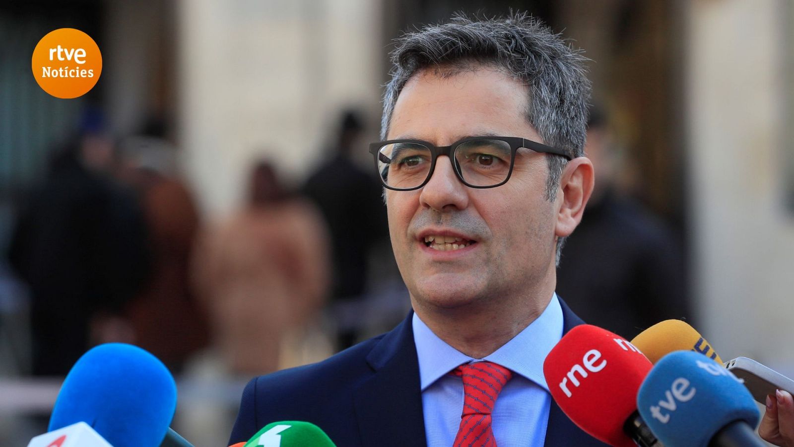 El ministre de la Presidència, Félix Bolaños, en una atenció als mitjans