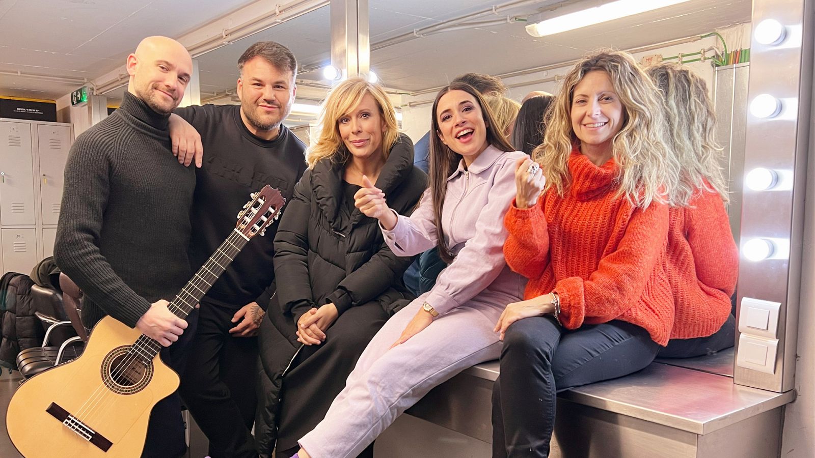 Blanca Paloma junto a José Pablo Polo, Eva Mora y María Eizaguirre Comendador en Lisboa.
