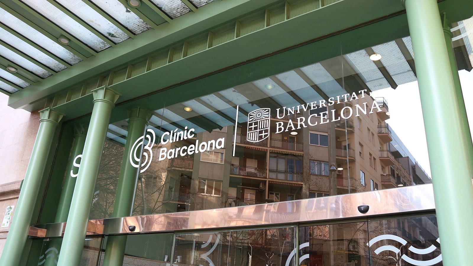 Accés principal a l'Hospital Clínic de Barcelona