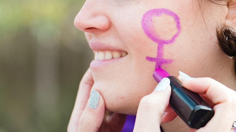 ¡Feliz Día de la Mujer 2023! Las mejores frases con las que felicitar el 8M según la inteligencia artificial