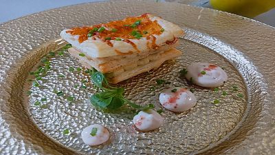 Receta de milhoja de hojaldre rellena de puerro, manzana y bacalao de Sergio Fern�ndez 