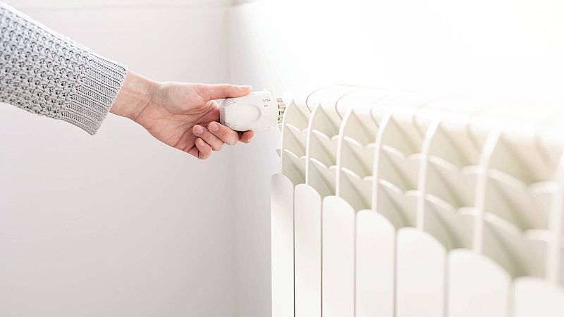 Un tope de renta de 26.000 euros quitaría el bono energético a un tercio de las familias numerosas de ingreso medio-bajo