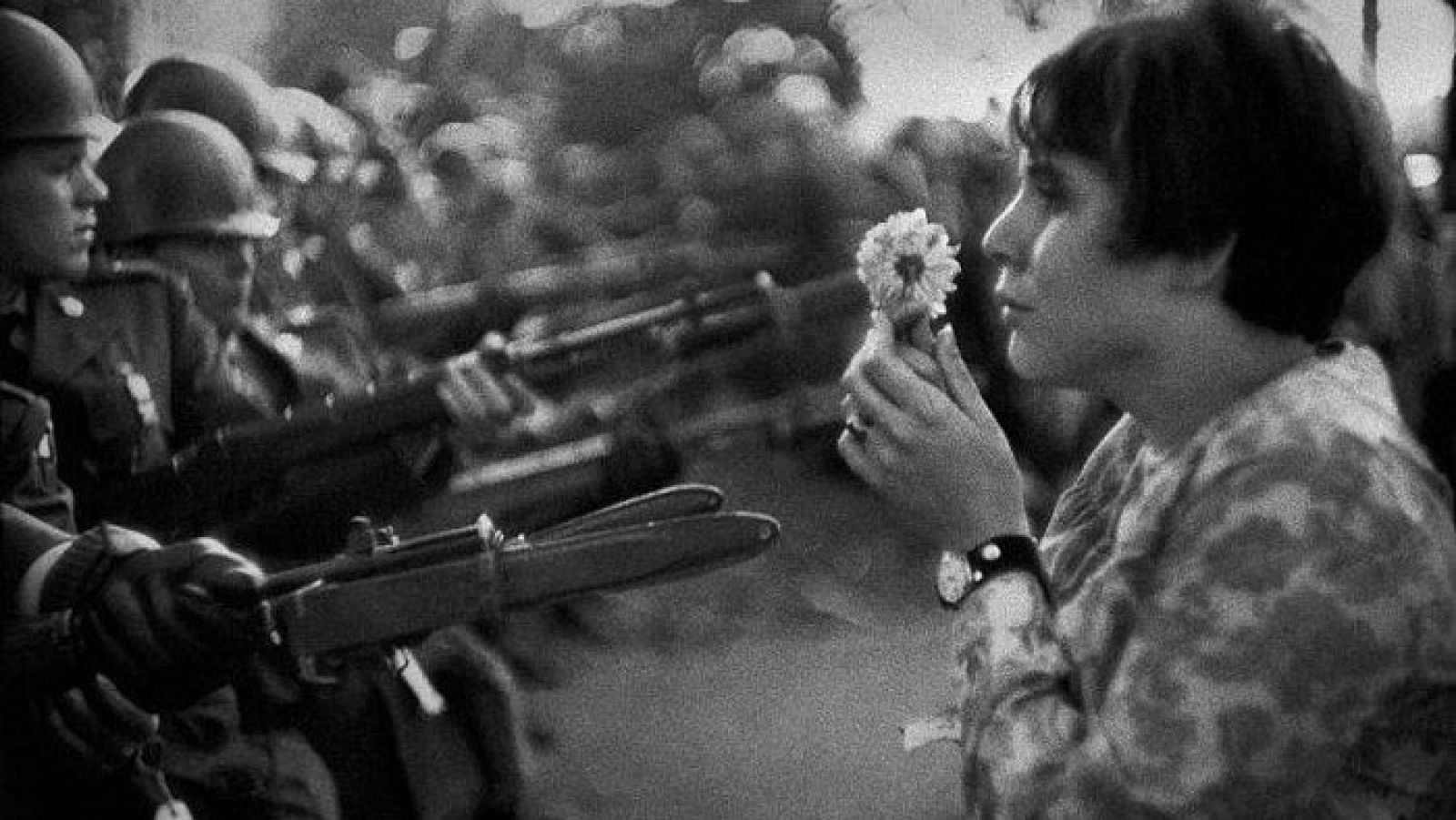 Estados Unidos, 1968 . Marcha pacifista en Washington contra la guerra en Vietnam, en octubre de 1968