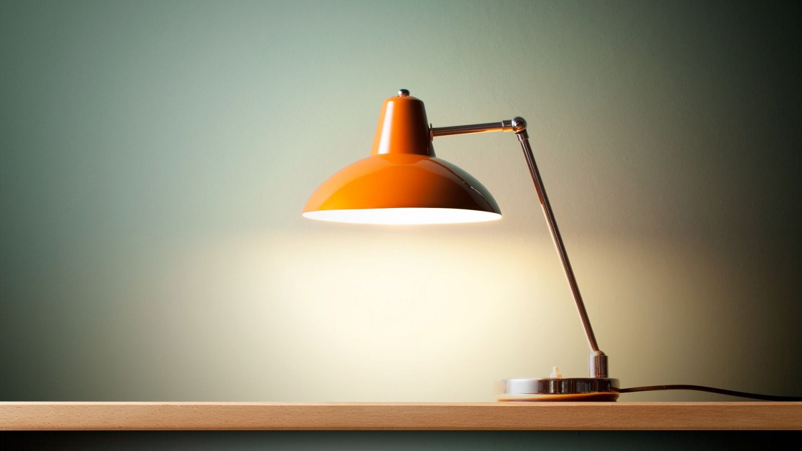 El precio de la luz se desploma