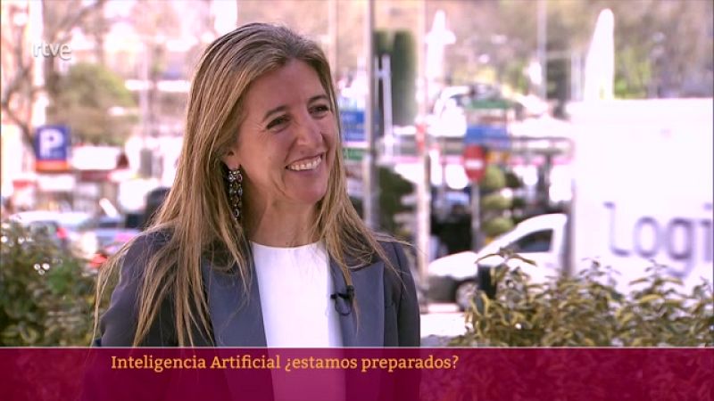 "Podemos apoyarnos en la Inteligencia Artificial para tomar decisiones políticas"