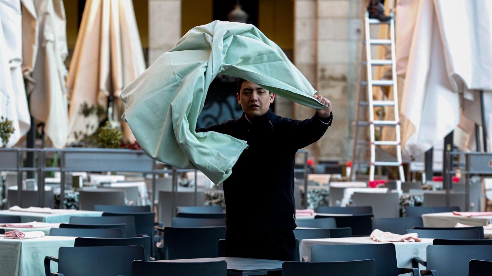 El paro en la Unión Europea cae al 6% en febrero, un mínimo histórico