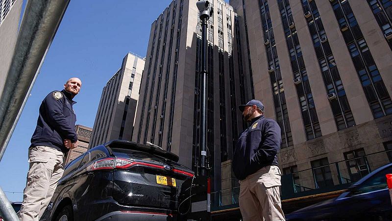 Trump ya est en Nueva York, donde se presentar ante el juez por su imputacin en el caso Stormy Daniels